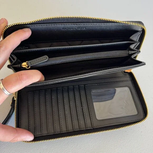 Michael Kors Black Leather Wristlet Wallet – Gold Hardware NWOT - Picture 4 of 4